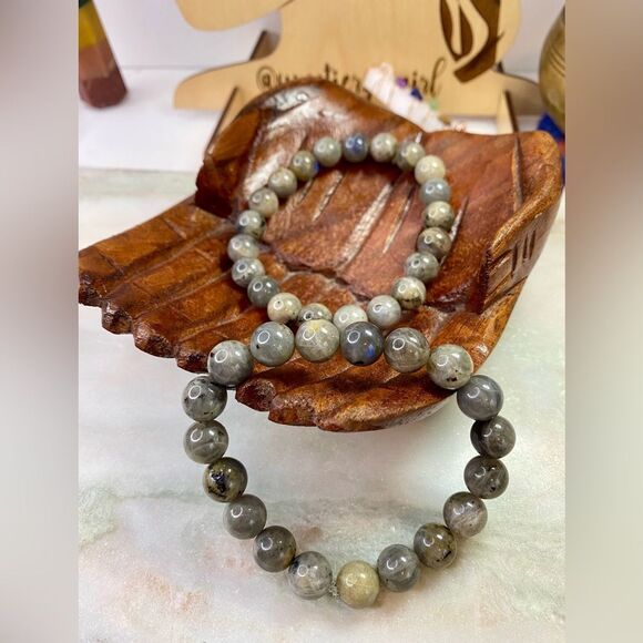 Handmade Gray Labradorite Gemstone Bead Unisex Stretch Bracelet 10mm - Picture 5 of 7